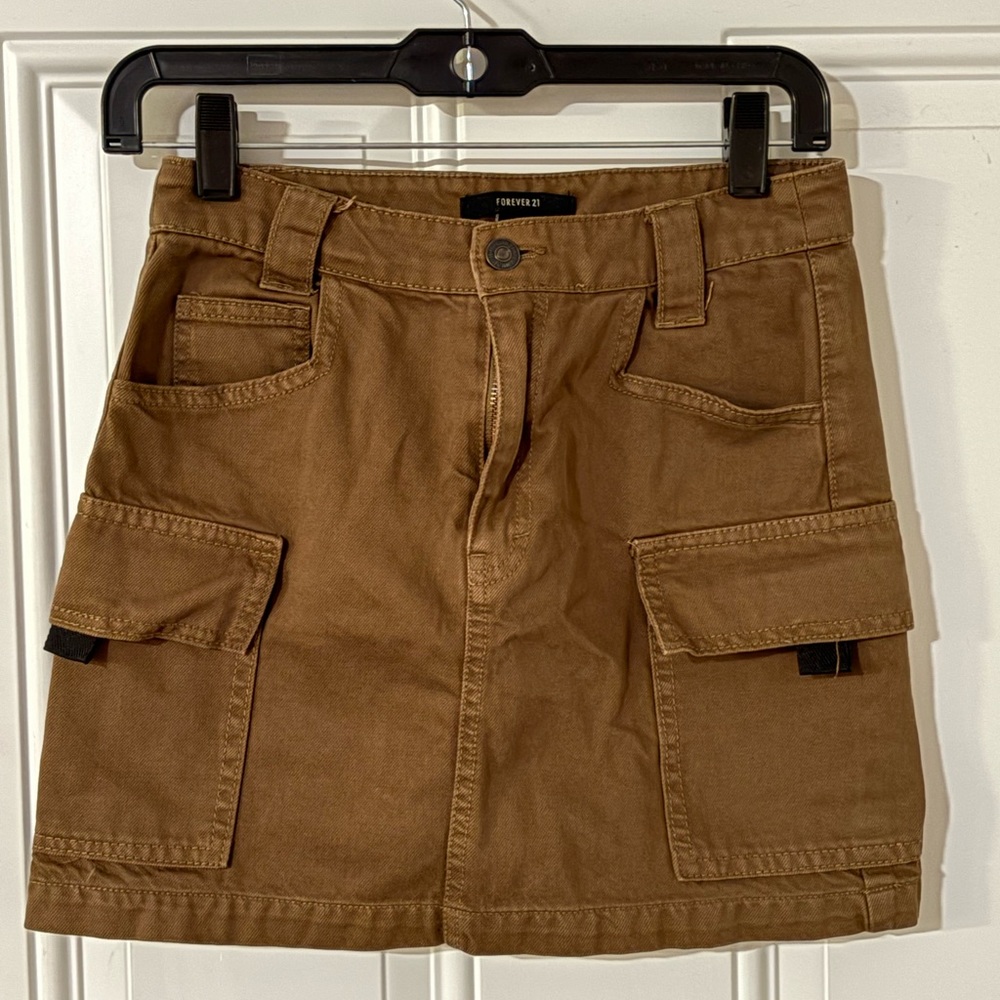 Forever 21 Tan Utility Skirt